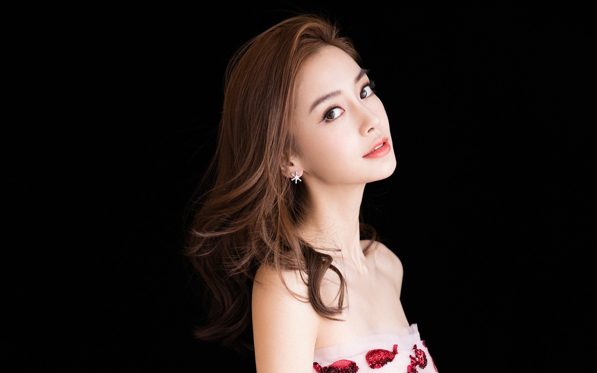 多特蒙德年轻球员持续展现成长潜力,多特蒙德青年队球星