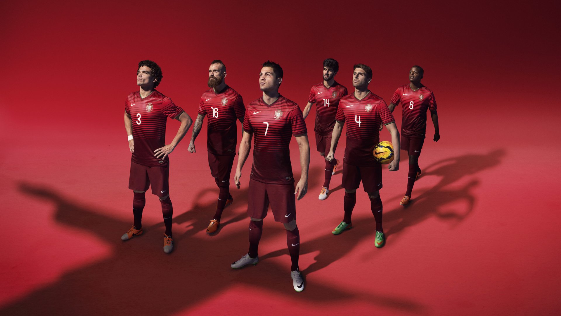 中国足球未来取决于青少年参与率与培养质量,中国足球的未来在孩子