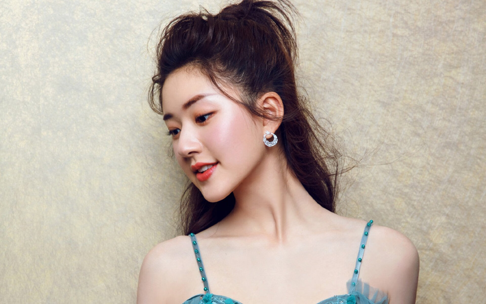 伤愈复出的主力球员表现抢眼为球队赢得宝贵三分,伤愈复出图片