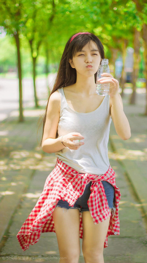 澳大利亚女子橄榄球队首度亮相国际赛场,澳大利亚橄榄球比赛规则